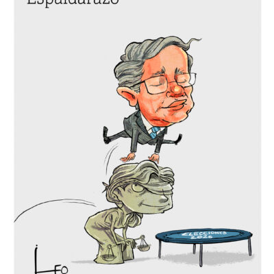 Álvaro Uribe absuelto y en campaña