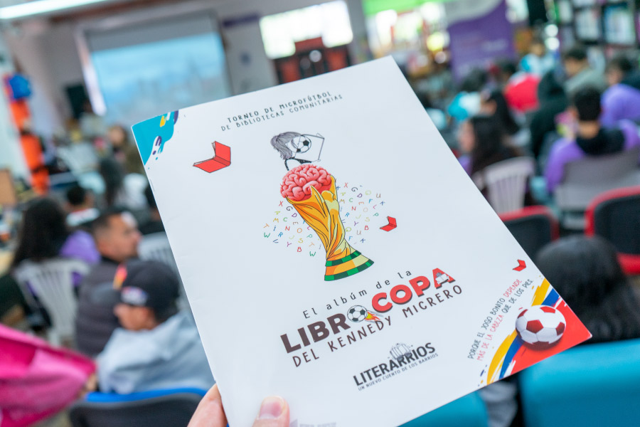 Un álbum de la Libro Copa, el torneo de microfútbol
mixto impulsado por Biblored.