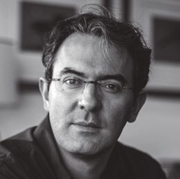 Juan Gabriel Vásquez Autor Los mejores 50 libros del año La Lista CasaMacondo