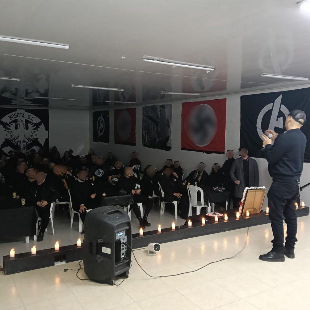 Acto realizado en un centro comunitario de Bogotá
